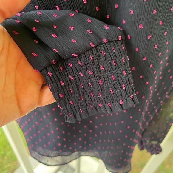 Express Sheer Navy Sleeve Blouse Hot Pink Polka Dots & Ruffle Detail - Size M - Picture 7 of 8